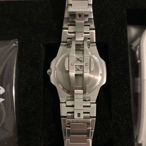 Nuun Mother of Pearl Watch - Picture 10 of 11